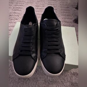 Black Leather Men's Sneakers